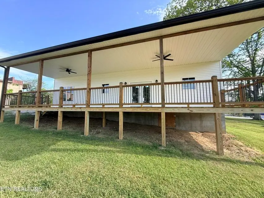 103 N Duncan St, Jamestown, TN 38556 - #2