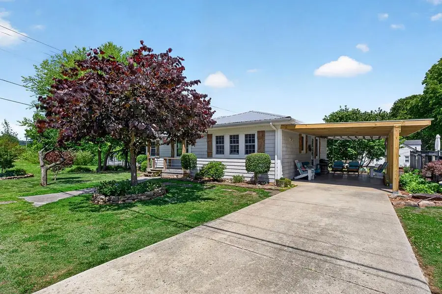 403 Daugherty St., Livingston, TN 38570 - #2