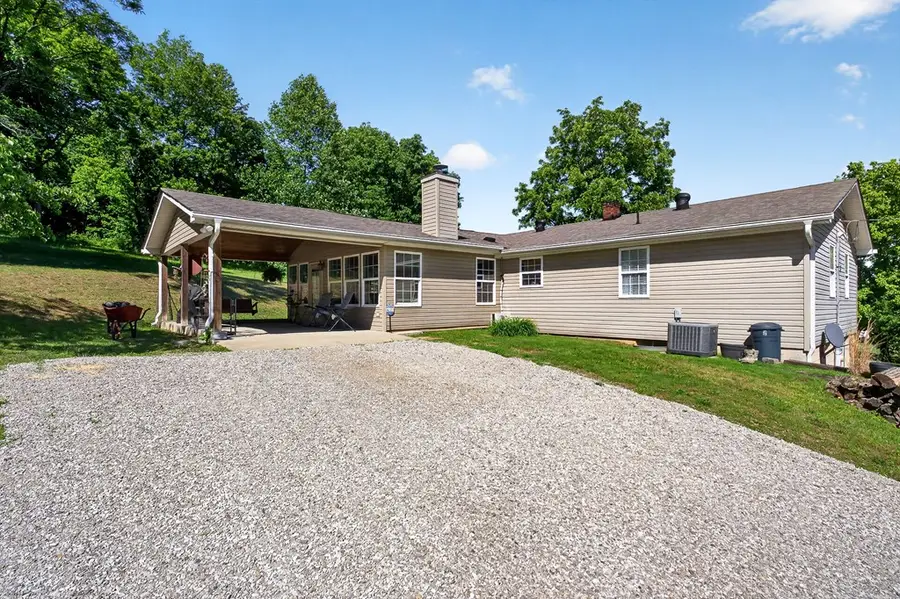 80 Hidden Hollow Ln, Celina, TN 38551 - #3