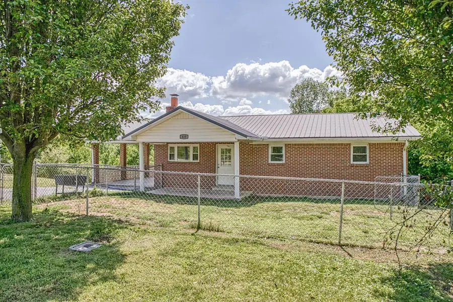 620 Harmony Rd, Gainesboro, TN 38562 - #3