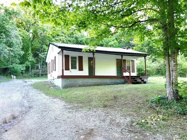 210 Rawls Creek Rd, GORDONSVILLE, TN 38563-6550