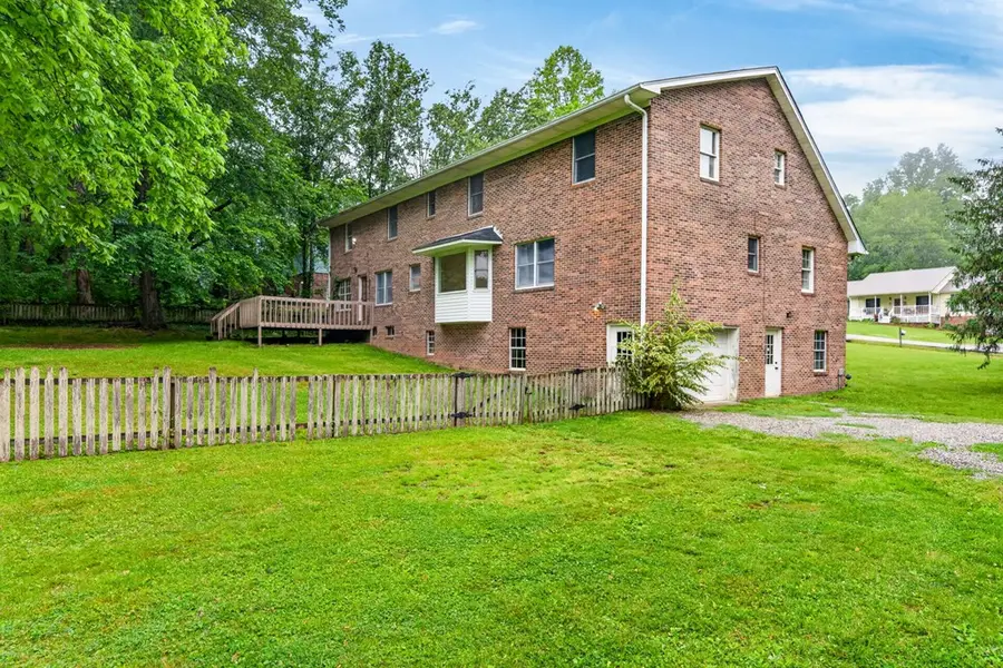 866 Pen Oak Drive, Cookeville, TN 38501-3757 - #3