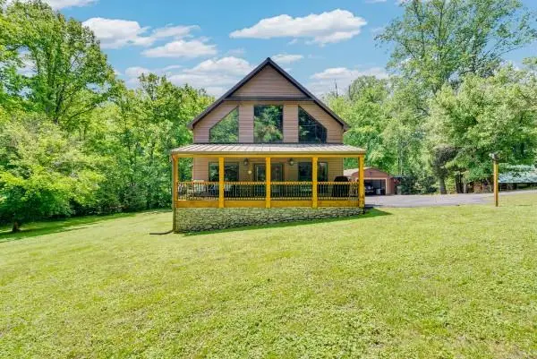 825 Shady Place, SMITHVILLE, TN 37166