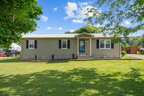 1608 Parker Road, SPARTA, TN 38583
