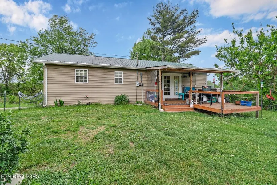 921 Barney Holt Rd, Jamestown, TN 38556-9807 - #2