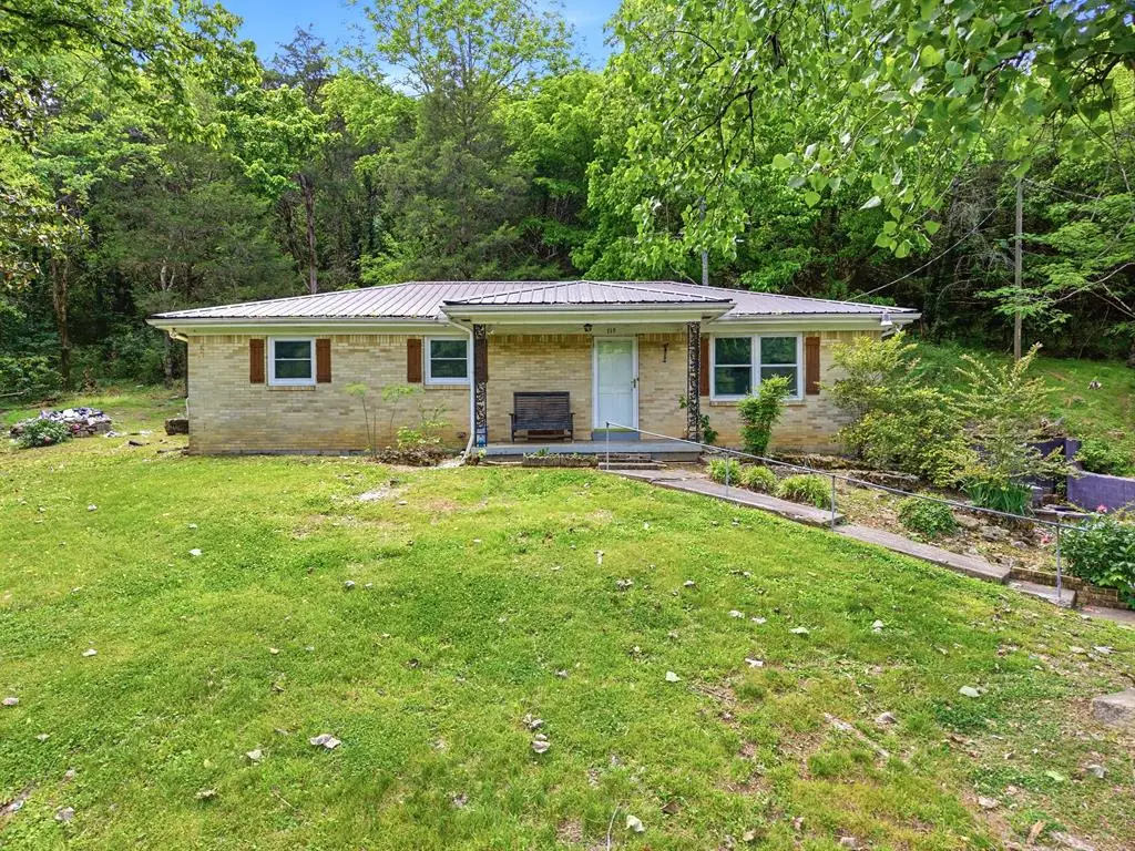 719 Hillside Drive, Gainesboro, TN 38562 - #1
