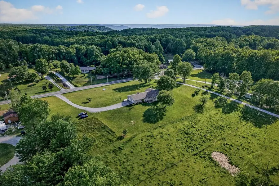 1396 N York Hwy, Jamestown, TN 38556 - #3