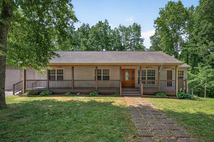 506 Deer Ridge Rd, Byrdstown, TN 38549 - #3