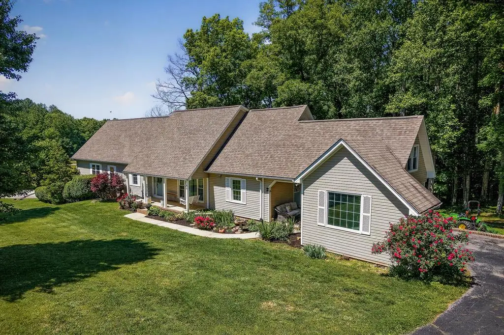 2246 Hidden Cove Rd, Cookeville, TN 38506 - #1