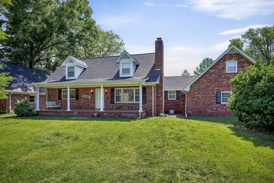 209 Myers St., Livingston, TN 38570 - #2
