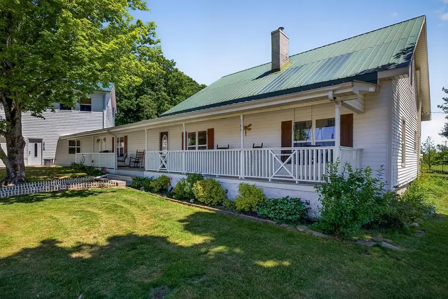 610 Falling Water Rd, Cookeville, TN 38506 - #2