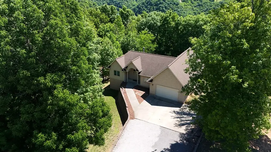 307 Griffin Trail, Albany, KY 42602 - #3