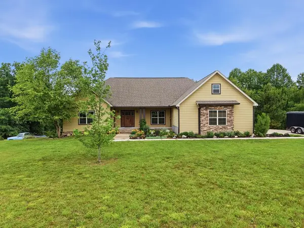 5277 Herrens Chapel Rd, Silver Point, TN 38582