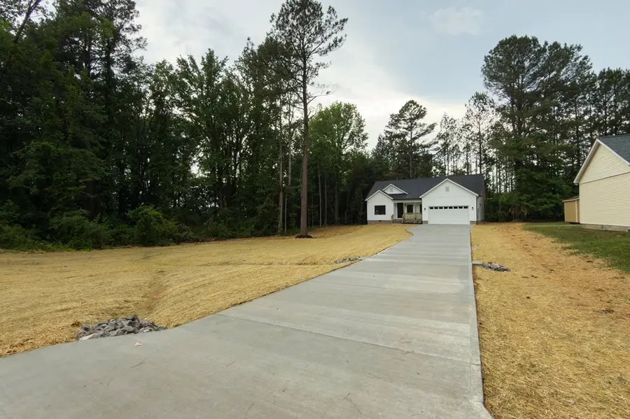 1097 Tanglewood Dr, Cookeville, TN 38501 - #2