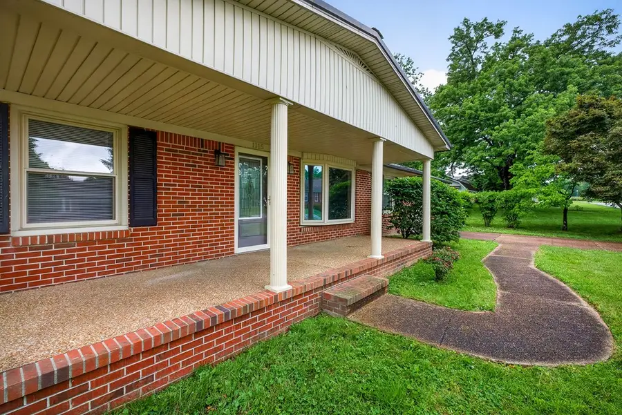 1115 Patrick St, Cookeville, TN 38501 - #3