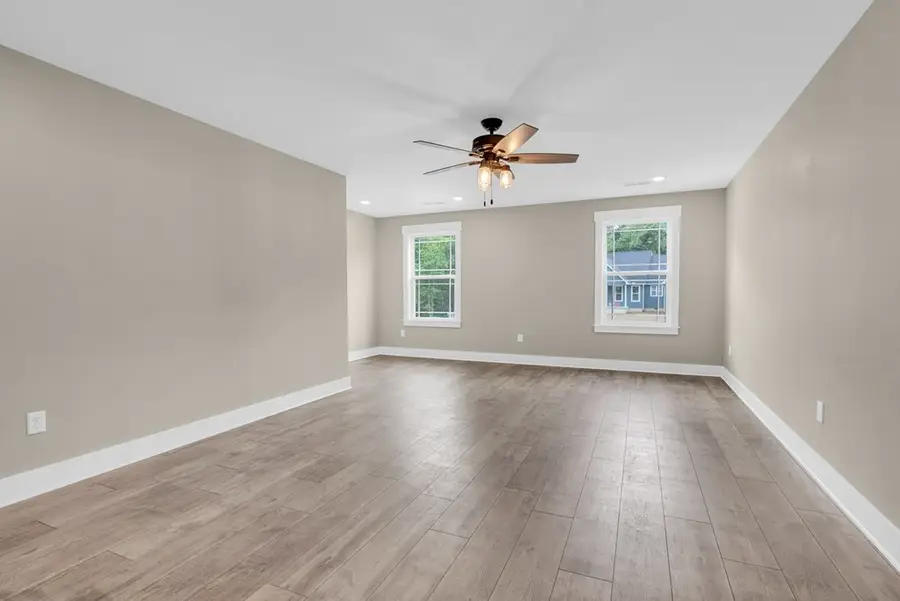 2489 Whispering Oaks Ln, Cookeville, TN 38501 - #2