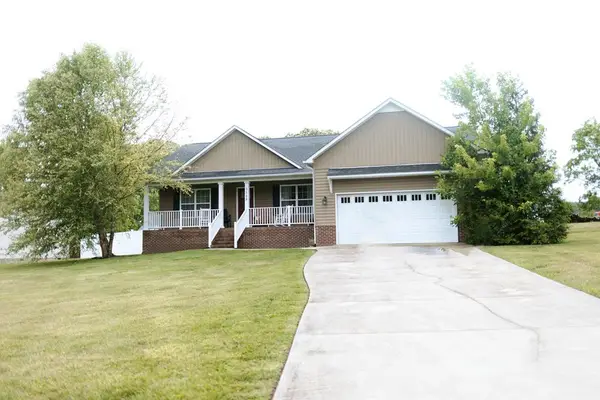 5588 Village Road, COOKEVILLE, TN 38506
