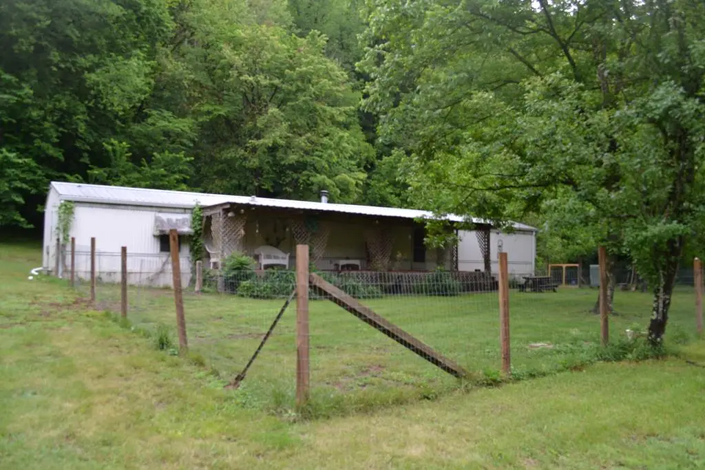 1557 Add Stafford Rd, Hilham, TN 38568 - #1