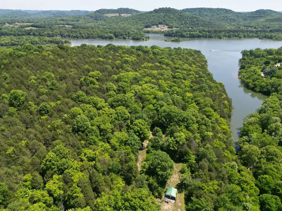 133 Cook Ln, Gainesboro, TN 38562 - #2