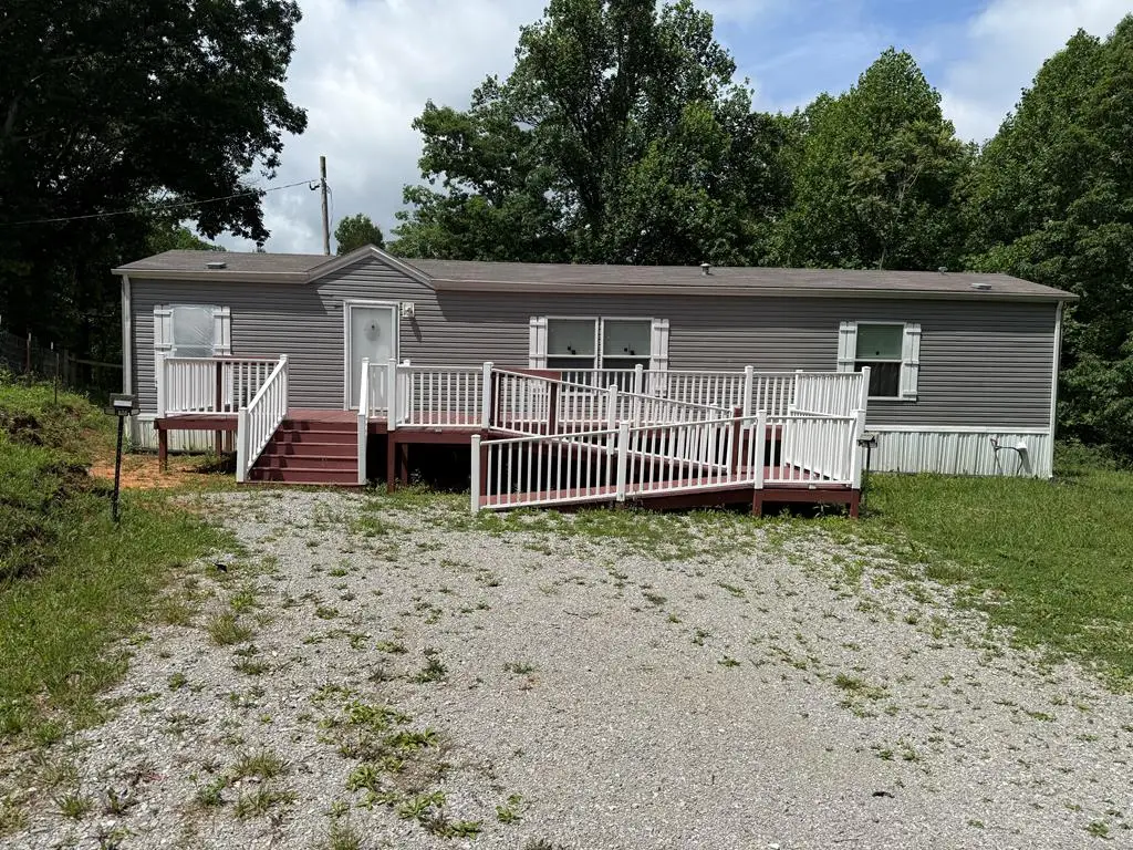 1366 Pearl Hinds Road, Jamestown, TN 38556 - #1