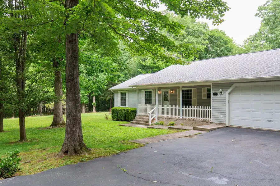 501 Bluff View Dr, Spencer, TN 38585 - #3