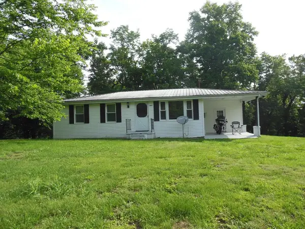 1095 York Hwy, GAINESBORO, TN 38562