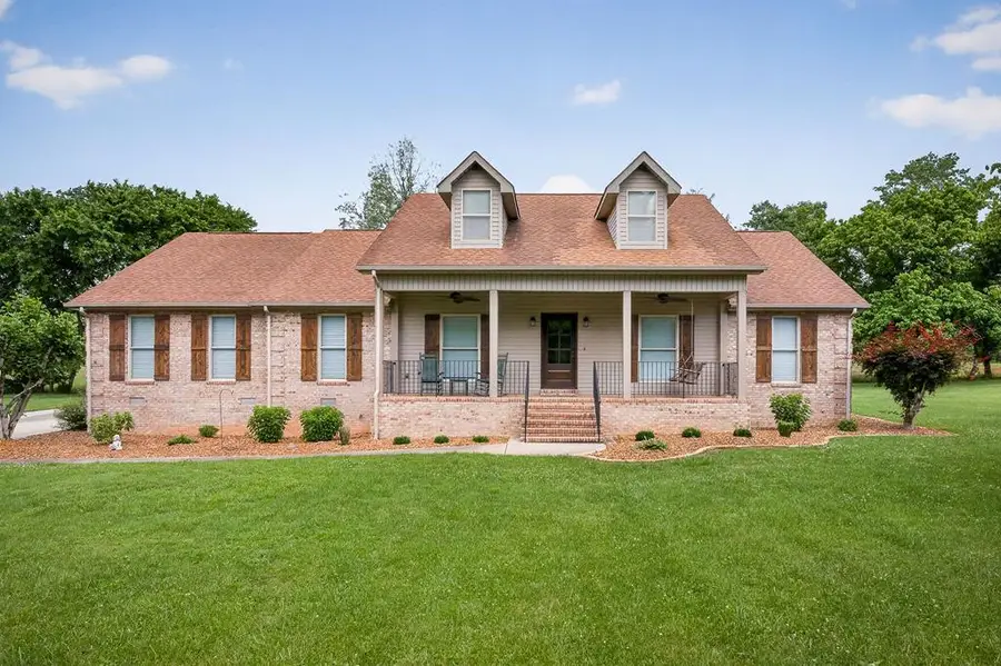 492 Nob Hill Drive, Sparta, TN 38583 - #2
