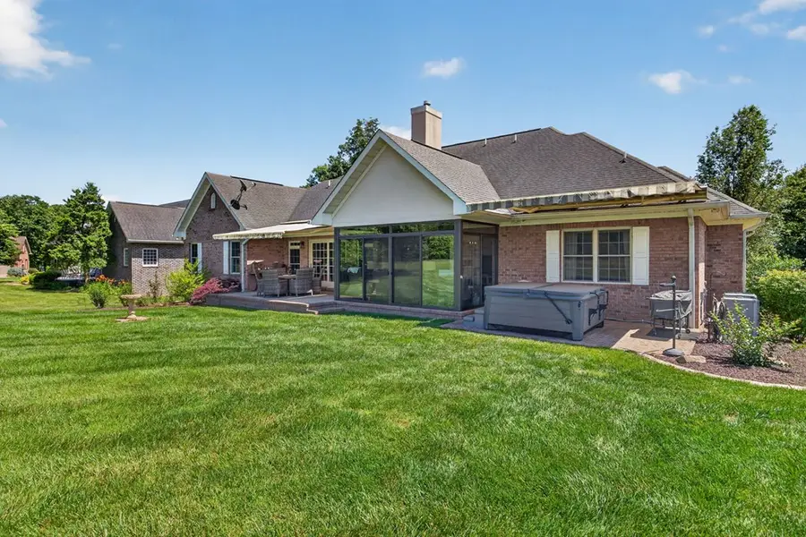 211 Tomlon Rd, Crossville, TN 38555 - #2