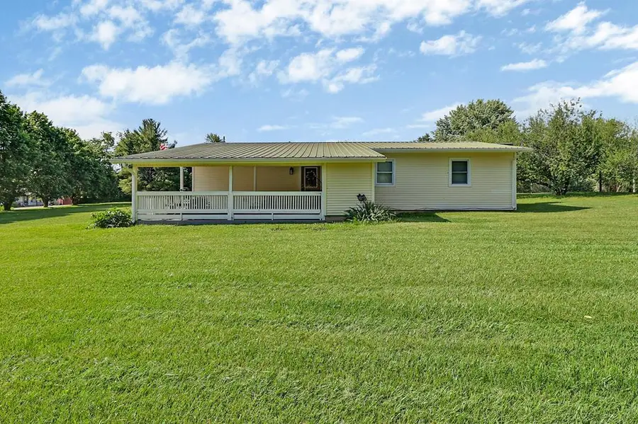 1019 Lincoln Rd, Jamestown, TN 38556 - #2