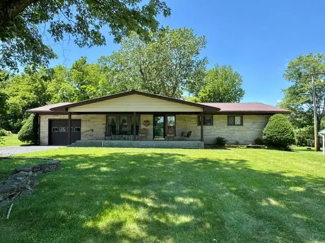 118 Myers St, Livingston, TN 38570 - #3