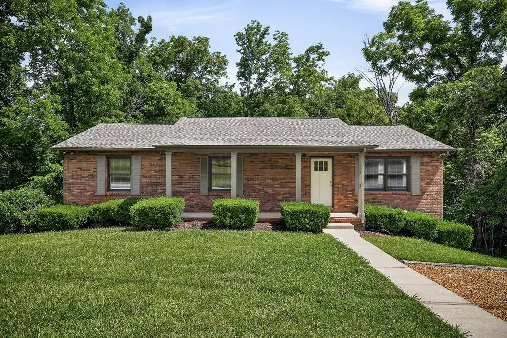 2600 Lake Valley Dr, Cookeville, TN 38506 - #1