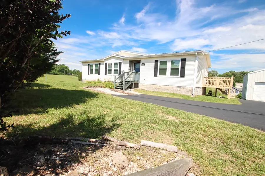 5737 Old Kentucky Road, Sparta, TN 38583 - #3