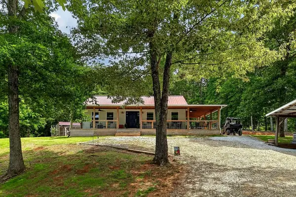 211 Arizona Lane, Walling, TN 38587