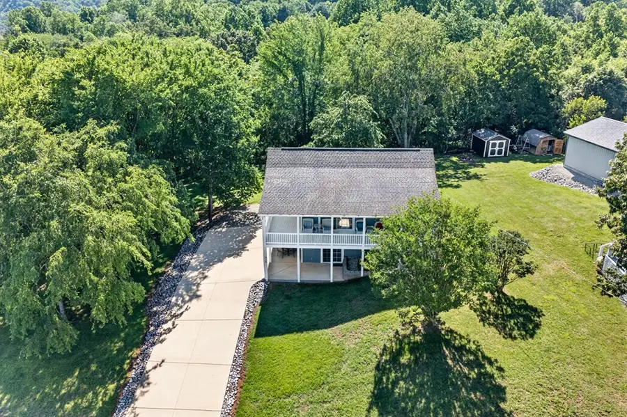312 Cosby Parris, Byrdstown, TN 38549 - #3