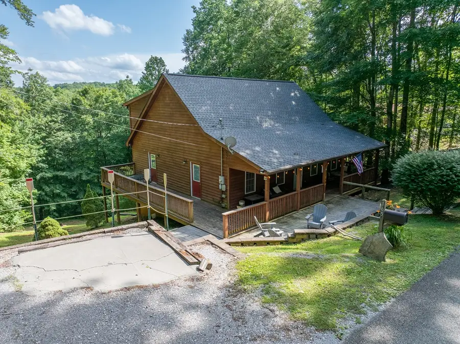 165 Kangaroo Ridge, Byrdstown, TN 38549 - #3