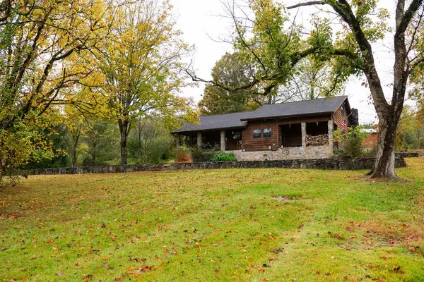 3045 Gladdice Highway, GAINESBORO, TN 38562