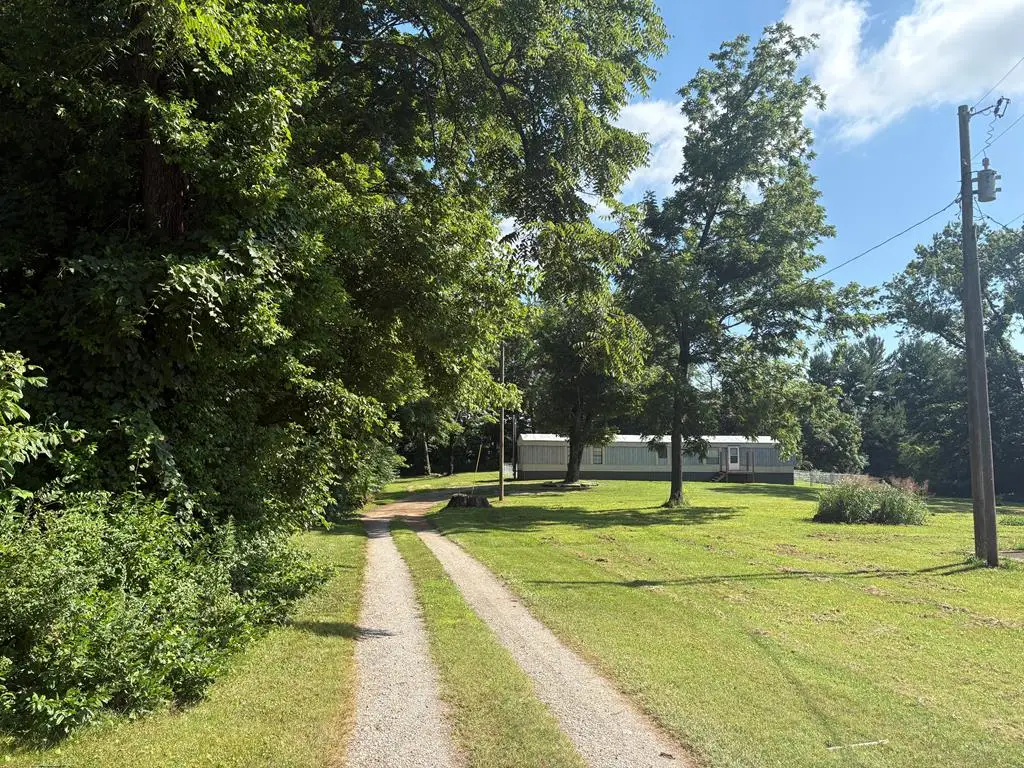 310 Sunset Dr., Sparta, TN 38583 - #1