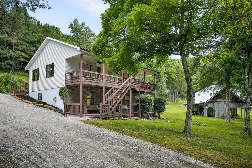 9576 Willow Grove Hwy, Allons, TN 38541 - #1