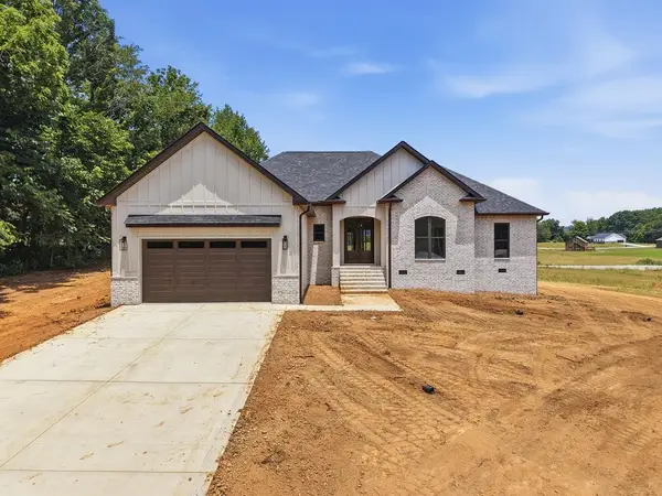 150 E Mccormick Rd, COOKEVILLE, TN 38570