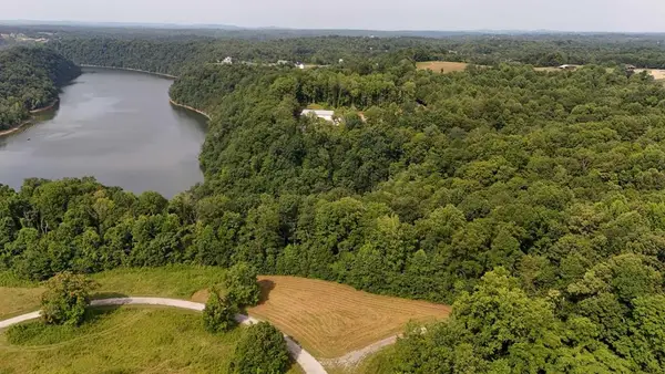 14 Arrowhead Circle, Albany, KY 42602