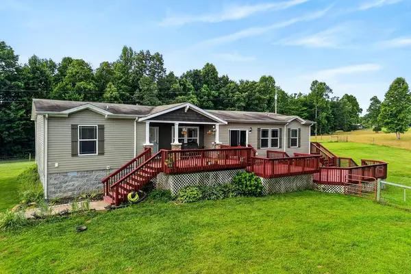 295 Narrow Way, CROSSVILLE, TN 38572