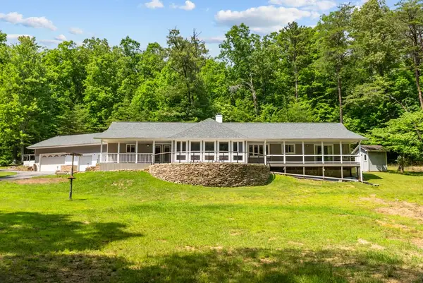 303 303 Cumberland Cove Rd, MONTEREY, TN 38574