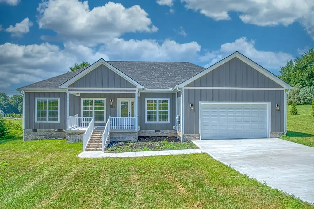 170 Deer View Dr, Sparta, TN 38583 - #1