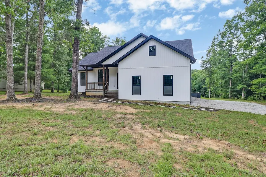 528 St Anthony Dr, Jamestown, TN 38556 - #2