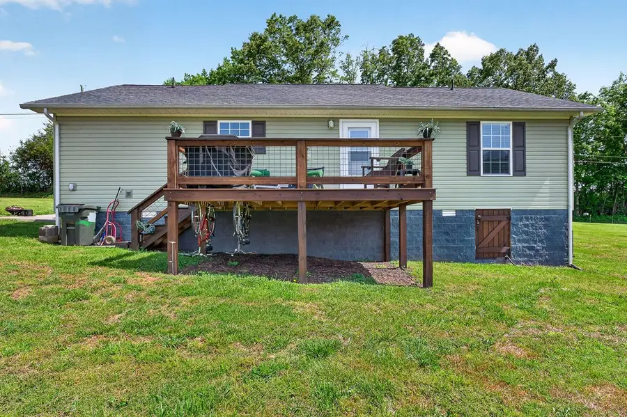 2040 Walker Cove Rd, Sparta, TN 38583 - #3