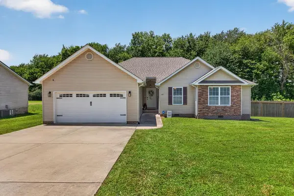 261 Derby Ln, SPARTA, TN 38583