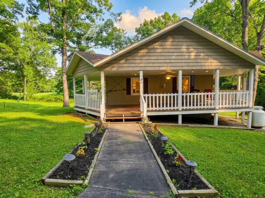 1250 Darrow Ridge Rd, Jamestown, TN 38556 - #2