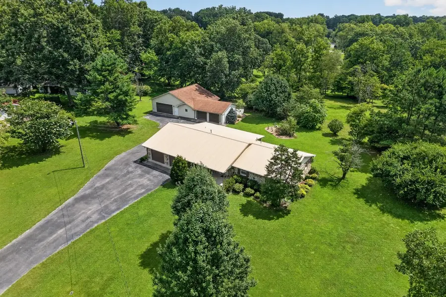 705 Highland Dr., Crossville, TN 38572 - #3