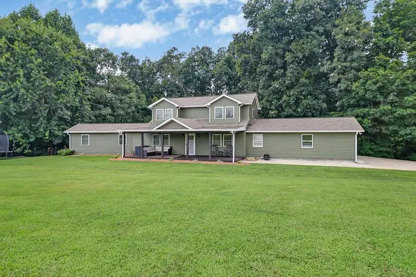 2014 Double Top Road, Jamestown, TN 38556