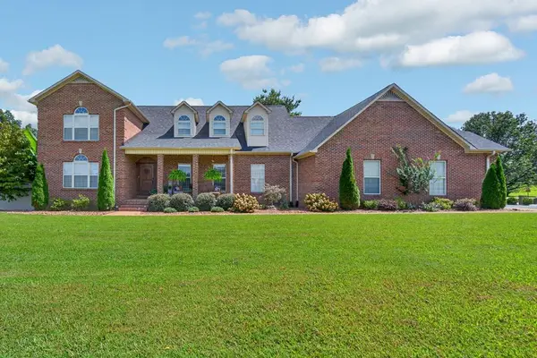 100 Whites Point, COOKEVILLE, TN 38501